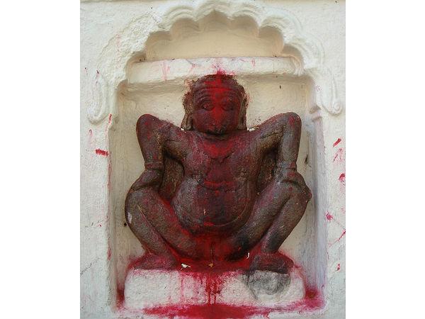 13. కామరూపాదేవి: