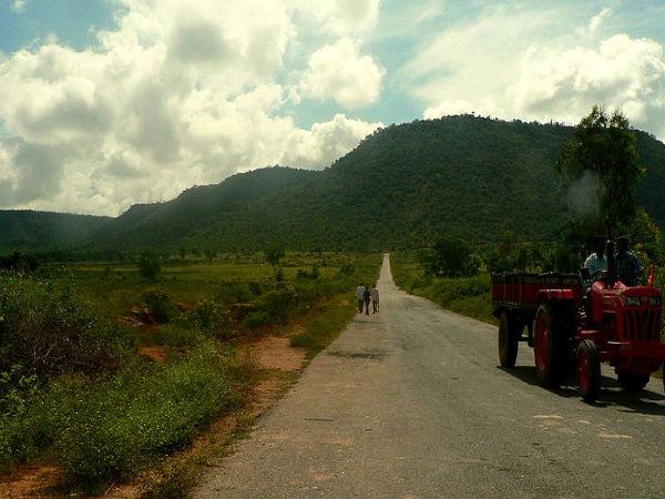 ఎలా వెళ్ళాలి: 