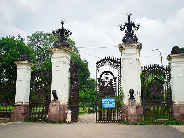 లాల్ బాగ్ మహాల్: