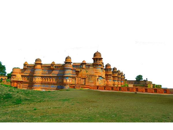 గ్వాలియర్ చారిత్రాత్మక స్మారకాలు