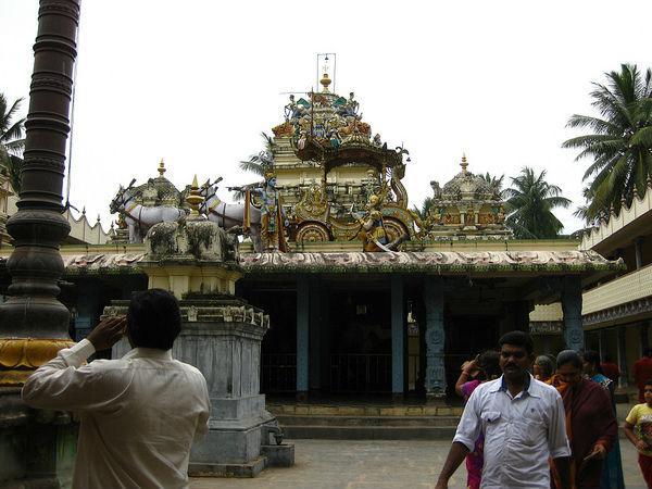 రాజమండ్రి , రాజోలు మధ్యలో తాటిపాక జంక్షన్ లో