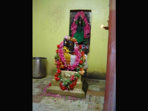 భక్తి, శ్రద్ధలతో వచ్చే భక్తుల కోరికలు సిద్ధిస్తాయి