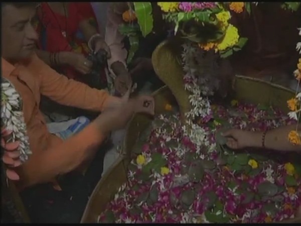  భక్తుల కోరికలను తీర్చడంలో శివుడు ముందు ఉంటాడని 