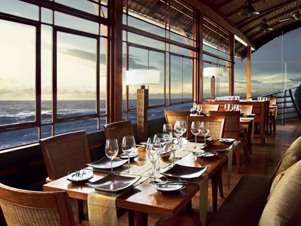 ఇండియన్ యాక్సెంట్ రెస్టారెంట్