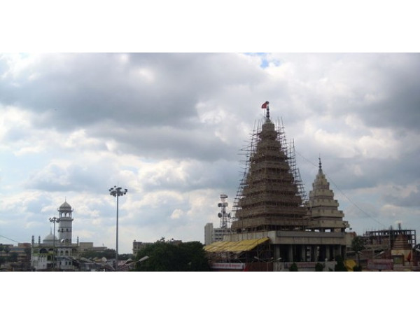 అన్ని సౌక‌ర్యాలూ ఉన్న న‌గ‌రం