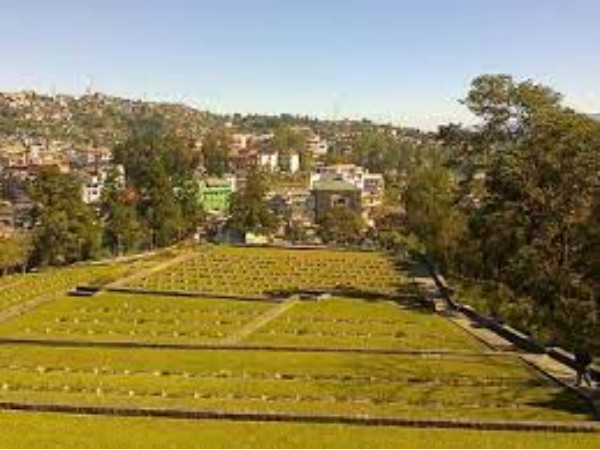 వార్ సిమెట్రీ