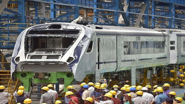 Vandebharath sleeper coach
